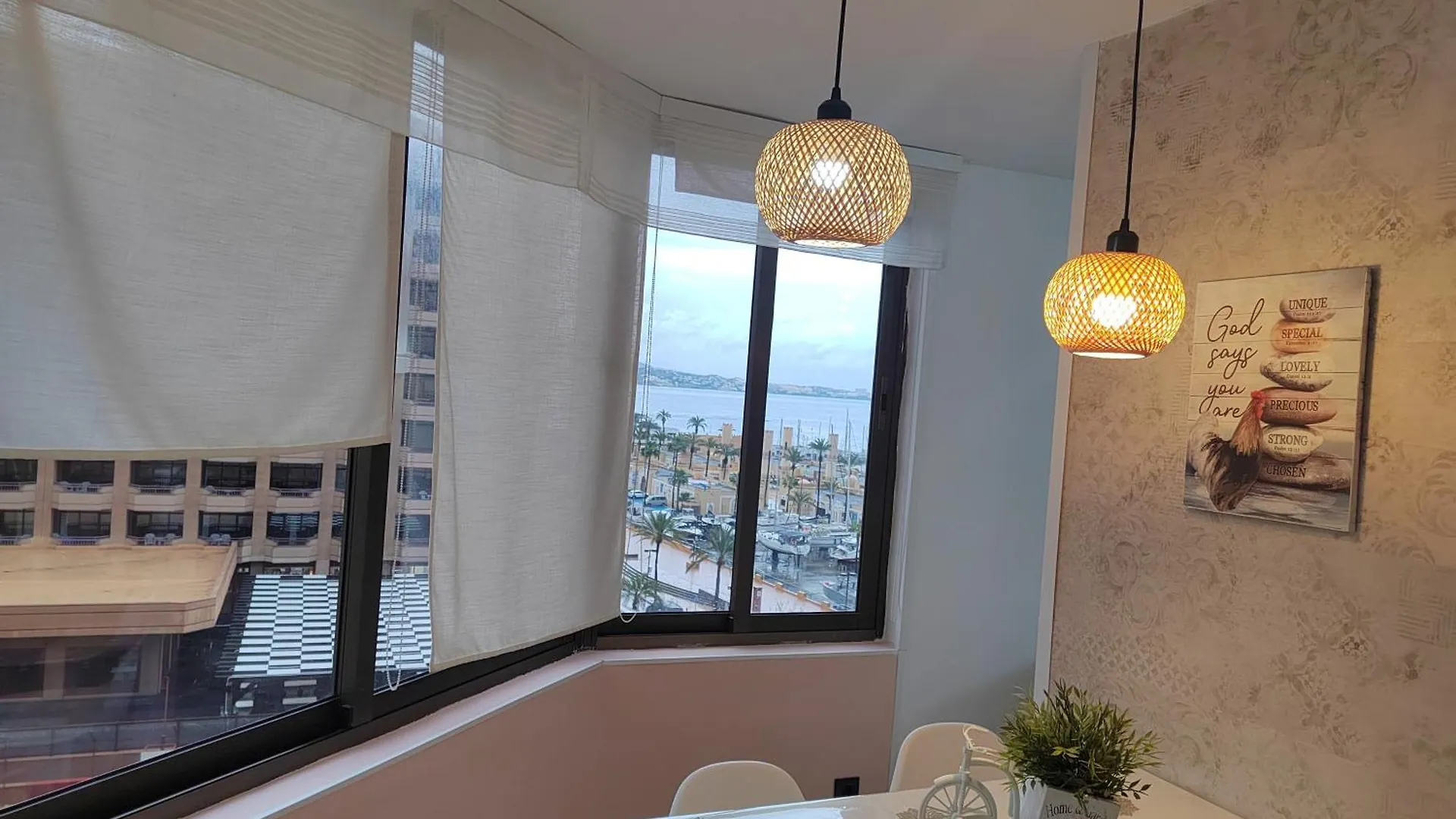 Pal - 1 Dormitorio - Wifi - Piscina - 1ª Linea De Playa Y Puerto Deportivo Fuengirola 0*,  Spain